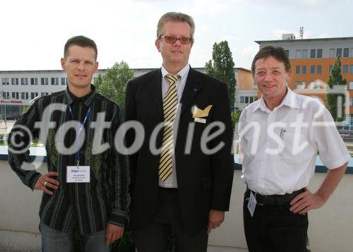 (C) Anna Rauchenberger - Wien 05.06.2007 - Expedition Mars - Raumfahrt in die Zukunft. FOTO:  Martin Slatar (Hochegger Technik), Reinhard Havlicek (Dräger Safety Austria), Gerhard Kadonitz (Hochegger Technik).