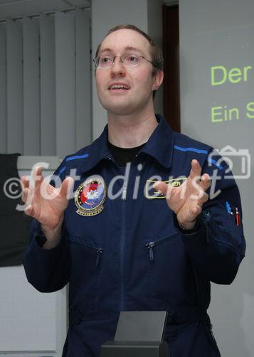 (C) Anna Rauchenberger - Wien 05.06.2007 - Expedition Mars - Raumfahrt in die Zukunft. FOTO: Mag. Gernot E. Grömer (Österreichisches Weltraum Forum).