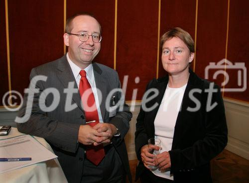 (C) Fotodienst/Anna Rauchenberger - 10.10.2007 - Wien - Contrast Management-Consulting lud Führungskräfte und Manager zu einem Management-Cercle ins Palais Daun Kinsky ein,  um das erfolgreiche  Chancen- und Risikomanagement  Projekt der Austrian Airlines Group zu präsentieren und eingehend zu diskutieren.