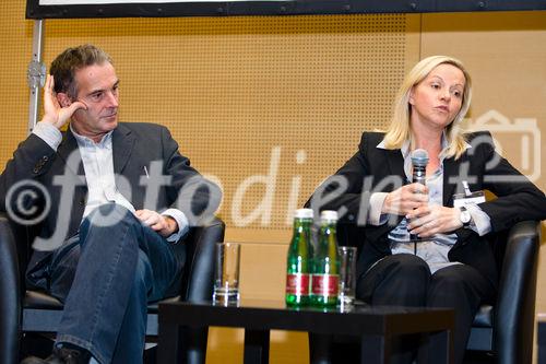 (c) fotodienst / Johannes Brunnbauer | Controlling Lounge / Get Together beim 31. Österreichischen Controllertag im Kongresszentrum; v.l.n.r.: Dr Rainer Gross, Mag. Brigitte Magnet, Johanna Zugmann, Dr. Rita Niedermayr, Dr. Werner Lanthaler