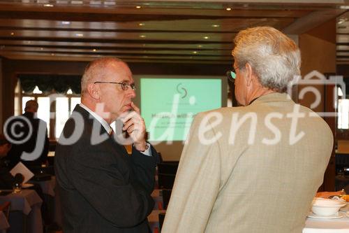 Pressekonferenz Stadtcasino Baden AG im Hotel Widder in Zürich am 9.5.06. Links Dr. Peter Blöchlinger, rechts Alwin Kecht