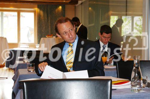 Pressekonferenz Stadtcasino Baden AG im Hotel Widder in Zürich am 9.5.06. Roberto Scheuer