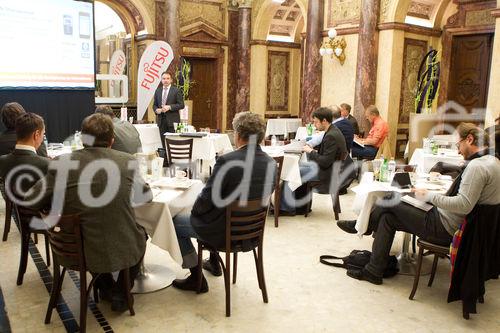 (C) fotodienst / Anna Rauchenberger  - Wien, 28.04.2011 – Fujitsu stellt mit 'Managed Smartphone' weltweit einen neuen Service zur Verfügung. Dank eines Pakets von gehosteten Mobile Professional-Lösungen können Unternehmen die Verwaltung ihrer Smartphones gezielt an Fujitsu auslagern und ihre betrieblichen Prozesse optimieren.