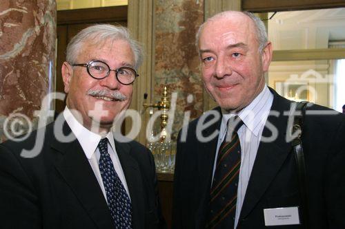 (C) fotodienst/Anna Rauchenberger - Wien 07.06.2006 - Das Wirtschaftsforum der Führungskräfte veranstaltete im Haus der Industrie einen Vortrag zum Thema 'Die Zukunft der Arbeit - Veränderungen in den Lebensstilen und ihre Auswirkungen auf die Wirtschaft'. FOTO: Gäste.