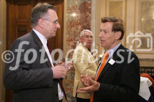 (C) fotodienst/Anna Rauchenberger - Wien 07.06.2006 - Das Wirtschaftsforum der Führungskräfte veranstaltete im Haus der Industrie einen Vortrag zum Thema 'Die Zukunft der Arbeit - Veränderungen in den Lebensstilen und ihre Auswirkungen auf die Wirtschaft'. FOTO: Gäste.