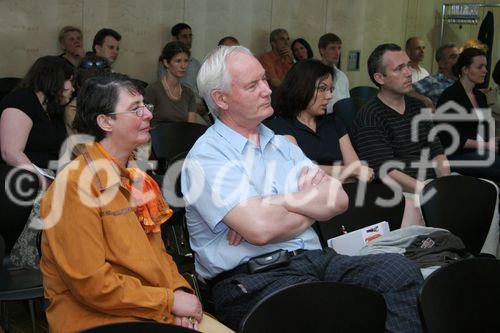 (C) fotodienst/Anna Rauchenberger - Wien 27.06.2006 - Podiumsdiskussion über Zusammenhänge zwischen Umweltschutz, Konflikt und globaler Verantwortung, veranstaltet von der OEZA, der Österreichischen Entwicklungszusammenarbeit. 