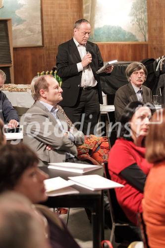  (c) fotodienst / Katharina Schiffl - Wien, am 15.11.2011 - Der Österreichische Hausärzteverband veranstaltete einen Diskussionsabend zum Thema 