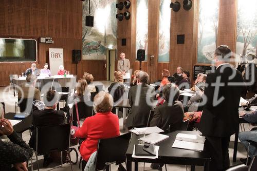  (c) fotodienst / Katharina Schiffl - Wien, am 15.11.2011 - Der Österreichische Hausärzteverband veranstaltete einen Diskussionsabend zum Thema 