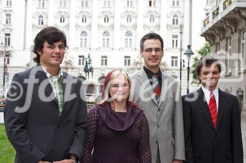 (C) fotodienst/Gudrun Krieger - Wien 21.05.2008 - Vorstellung des Projektes durch die Studenten: v li na re - Stefan Braito (BOKU),  Marilies Oeltze (BOKU), Alexander Duggleby (WU Wien),Christian Liensberger (TU Wien)