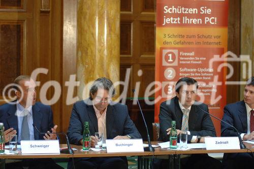 Presse-Brunch aus Computer/TelekommunikationPresse-Brunch aus Computer/Telekommunikation.  Foto v.li.na.re:  Herbert Schweiger, Geschäftsführer Microsoft Österreich; Erwin Buchinger, Bundesminister für Soziales und Konsumentenschutz; Robert Zadrazil, Chief Operating Officer (COO), Bank Austria Creditanstalt; Jörg Bartussek, Leiter Trust & Safety, eBay Österreich
©fotodienst/Nadine Bargad
