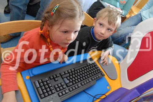 Microsoft Oesterreich und die Stadt Innsbruck praesentieren eine Initiative zur Foerderung der Sprachentwicklung von Kindern mit Hilfe moderner Medientechnologie.