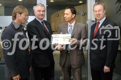 (C)fotodienst/Mag. Daniel Katzinger - Wien 27.02.2007
Microsoft Österreich: Spendencheck-Übergabe an die Österreichische Computer Gesellschaft (OCG) 
Foto v.l.: Manfred Brandner (bit media), Univ.-Prof. Dr. Gerald Futschek (Präsident der Österreichischen Computergesellschaft), Thomas Lutz (Unternehmenssprecher Microsoft Österreich),  Dr. Robert Kristöfl  (bmbwk)

