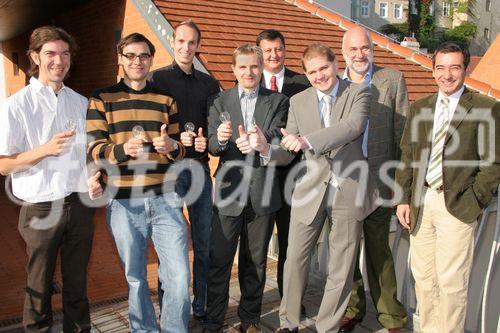 (C) fotodienst/Anna Rauchenberger - Wien 10.10.2006  - Die Internet Privatstiftung (IPA) fördert in Projekte umsetzbare Ideen. FOTO: Einige Gewinner und Organisatoren der Förderaktion und der Kampagne.