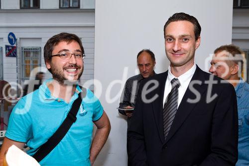 (c) fotodienst / Johannes Brunnbauer | Microsoft lädt zum Presse Dinner - Internet Explorer 9 - The Beauty of the web. Microsoft informiert im Lokal Schon Schön über die weltweite Verfügbarkeit des Internet Explorer 9 Beta. Im Rahmen einer Live-Demo stellt Microsoft den neuen Browser im Detail vor. Außerdem präsentiert Mcirosoft bereits zum Start des IE9 namhafte Szenarien nationaler und internationaler Partner, die auf Technologie und Möglichkeiten des neuen Browsers setzen.