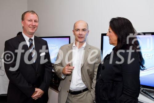 (c) fotodienst / Johannes Brunnbauer | Microsoft lädt zum Presse Dinner - Internet Explorer 9 - The Beauty of the web. Microsoft informiert im Lokal Schon Schön über die weltweite Verfügbarkeit des Internet Explorer 9 Beta. Im Rahmen einer Live-Demo stellt Microsoft den neuen Browser im Detail vor. Außerdem präsentiert Mcirosoft bereits zum Start des IE9 namhafte Szenarien nationaler und internationaler Partner, die auf Technologie und Möglichkeiten des neuen Browsers setzen.