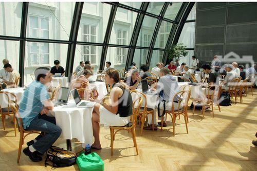 (C) fotodienst/Anna Rauchenberger - Wien 25.07.2006 - Die Konferenz gibt einen Überblick über die neuesten Entwicklungen auf dem Gebiet der Halbleitertechnologie. 