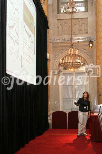 (C) fotodienst/Anna Rauchenberger - Wien 25.07.2006 - Die Konferenz gibt einen Überblick über die neuesten Entwicklungen auf dem Gebiet der Halbleitertechnologie. FOTO: Referentin.