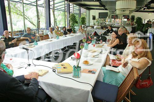 (C) fotodienst/Anna Rauchenberger - Wien 18.08.2006 - Renate Längauer ist Wohncoach. Nun präsentiert sie ihr neues Buch 'Eine spielerische Anleitung zum Wohngefühl'. 