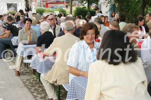 (C) fotodienst/Anna Rauchenberger - Purkersdorf - 24.08.2006 - Das Wohnhaus 3002 Purkersdorf, Pfarrhofgasse 5-7 wurde heute feierlich eröffnet. 