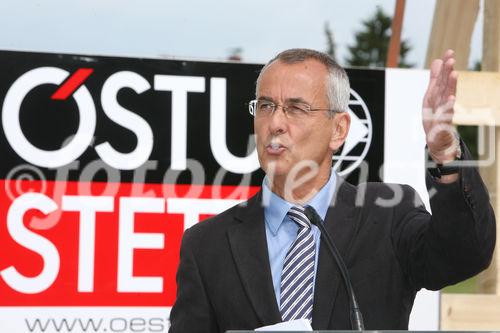 (C) fotodienst/Anna Rauchenberger - Wien, am 26.05.2009 - Heute wurde der Spatenstich der Wohnhausanlage Wien 22., Erzherzog-Karl-Straße 195-201 / Lavaterstraße 5 zum 'Quartier Verts' gefeiert. FOTO: Mag. Karl Wurm, MBA, Verbandsobmann und GF GEWOG