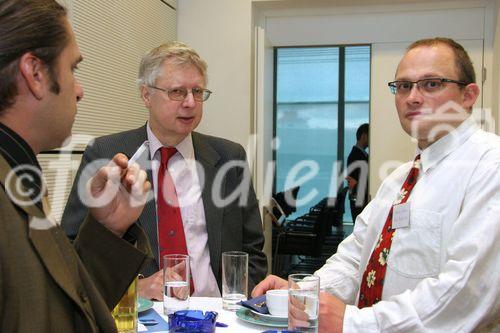 (C) fotodienst/Anna Rauchenberger - Wien 30.08.2006 - Mithilfe der Digitalen Signatur wird es beispielsweise möglich, e-Mails und Dateien zu verschlüsseln und zu signieren, beim e-banking ohne lästige TAN-Listen auszukommen oder Verträge rechtsgültig zu signieren. Sie beugt somit der Internet-Kriminalität vor. 