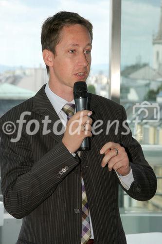 (C) Fotodienst/Anna Rauchenberger - Wien 06.07.2007 - Ein Drittel der Branche blickt skeptisch in die Zukunft. Systematische Finanzplanung ist für viele noch ein 'Fremdwort'. FOTO: Mag. (FH) Günter Reiterlehner (Consultant, TPA Horwath)