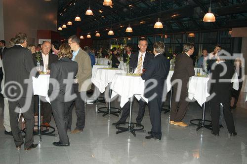 (C)fotodienst/Mag. Daniel Katzinger - Wien 05.10.2006,Heute fand im Festsaal der Telekom Austria die Preisverleihung des vom  Report Verlag initiierte ebiz egovernment award 2006 statt. Foto: Eventgäste