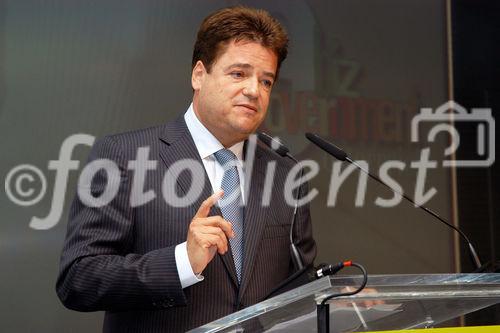 (C)fotodienst/Mag. Daniel Katzinger - Wien 05.10.2006,Heute fand im Festsaal der Telekom Austria die Preisverleihung des vom  Report Verlag initiierte ebiz egovernment award 2006 statt. Foto: Hofrat Fred Vavrousek  (Bereichsleiter für Stadtkommunikation und Medien der Stadt Wien)