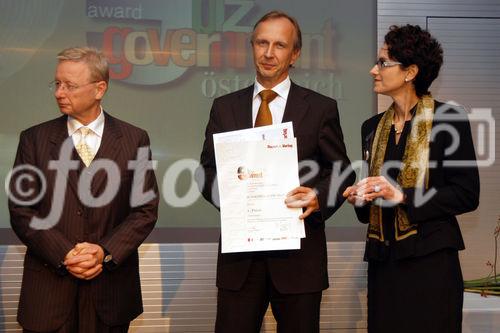 (C)fotodienst/Mag. Daniel Katzinger - Wien 05.10.2006,Heute fand im Festsaal der Telekom Austria die Preisverleihung des vom  Report Verlag initiierte ebiz egovernment award 2006 statt. Foto: 1.Platz Wien, Firma BUNDESBESCHAFFUNGS GMBH