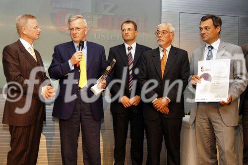 (C)fotodienst/Mag. Daniel Katzinger - Wien 05.10.2006,
Heute fand im Festsaal der Telekom Austria die Preisverleihung des vom  Report Verlag initiierte ebiz egovernment award 2006 statt. 
Foto: 3.Platz Bundessieger Firma T-SYSTEMS