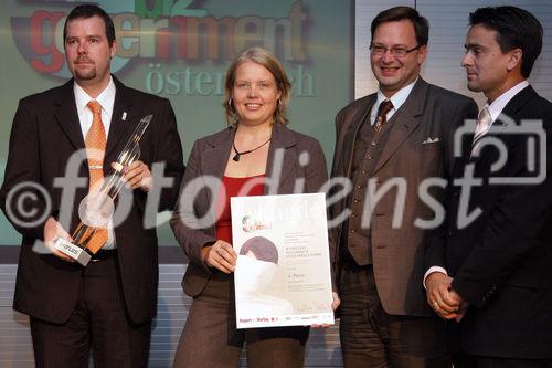 (C)fotodienst/Mag. Daniel Katzinger - Wien 05.10.2006,Heute fand im Festsaal der Telekom Austria die Preisverleihung des vom  Report Verlag initiierte ebiz egovernment award 2006 statt. Foto: 2.Platz Bundessieger Firma ICOMEDIAS