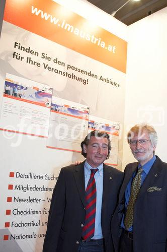 (C) fotodienst/Gudrun Krieger - Wien 6.10.2009 -IMA-Awardverleihung und Sektempfang am Messestand; Foto re na li:Leslie P.C. Zech (Vorstandssprecher I.M.Austria), Roman Schiff (Vorstand I.M.Austria)