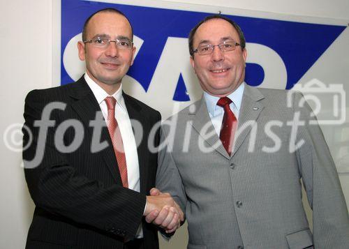 (C) fotodienst/Anna Rauchenberger - Wien 16.01.2007  - Kooperation von SAP und mii ag. FOTO v.l.: Marcus Izmir (CEO mii ag) und Wolfgang Schuckert (CEO SAP Österreich).