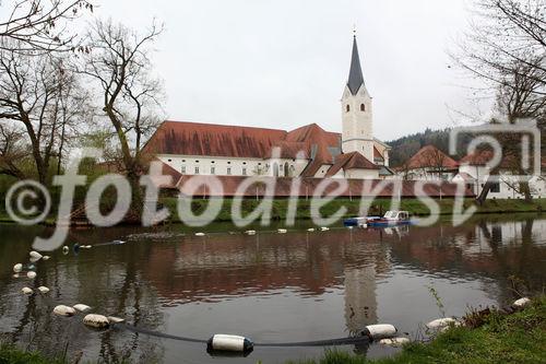 Bundesimmobiliengesellschaft erneuert Teichanlage des Stiftes Viktring