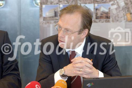 Wintersteiger bleibt auf Rekordkurs: Präsentation Jahresergebnis 2006 und Prognose 2007 . Foto: Geschäftsführer der BIG Bundes Immobilien Gesellschaft: Mag.Wolfgang Hammerer