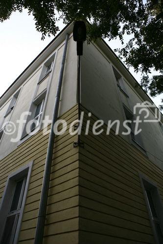 (C)fotodienst/Martin Kitzler;Macondo heißt ein Dorf in Simmering, in dem 3000 Flüchtlinge aus zwanzig Ländern zusammenleben