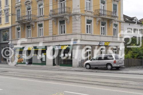 Eröffnung des ersten Subway Restaurant beim Bahnhof Zuerich Selnau. - (C)Fotodienst/Dieter Enz 