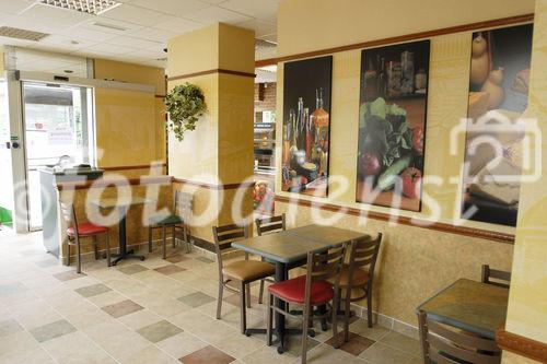 Eröffnung des ersten Subway Restaurant beim Bahnhof Zuerich Selnau. - (C)Fotodienst/Dieter Enz 