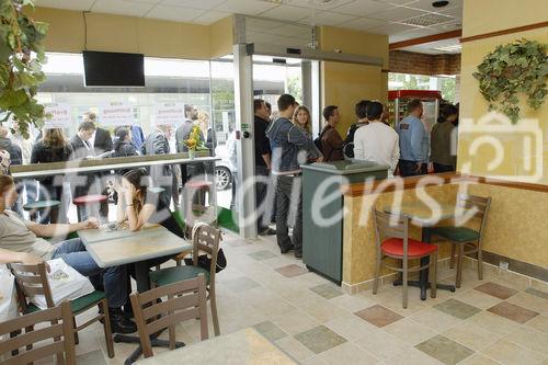 Eröffnung des ersten Subway Restaurant beim Bahnhof Zuerich Selnau. - (C)Fotodienst/Dieter Enz 