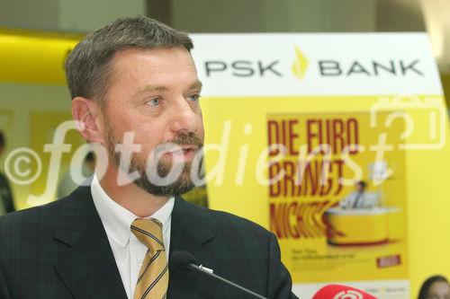 (C) Fotodienst/Anna Rauchenberger - 15.10.2007 - Wien - Aus P.S.K. wird PSK BANK: Bankdienstleistungen und aktiver Kundenservice stellen künftige Schwerpunkte dar. FOTO: Mag. Herbert Legradi (Vorstandsdirektor BAWAG PSK)