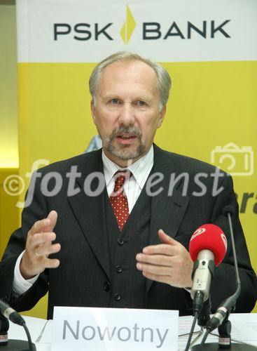 (C) Fotodienst/Anna Rauchenberger - 15.10.2007 - Wien - Aus P.S.K. wird PSK BANK: Bankdienstleistungen und aktiver Kundenservice stellen künftige Schwerpunkte dar. FOTO: Dr. Ewald Nowotny (Generaldirektor BAWAG PSK)