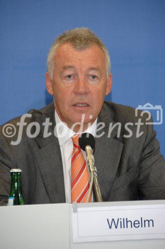 Jahres-Pressekonferenz 2006 des Deutschen Entwicklungsdienst GmbH in Bonn,
Dr. Jurgen Wilhelm