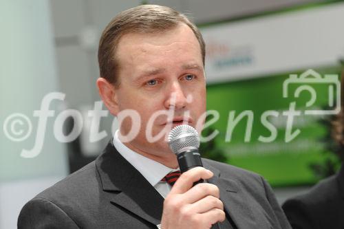 Der Auftritt von Microsoft Österreich auf der ITnT zählt traditionell zu den Publikumsmagneten auf der heimischen IT-Fachmesse. 
Foto: Werner Leibrandt (Chief Operation Officer Microsoft Österreich)
©fotodienst/Nadine Bargad