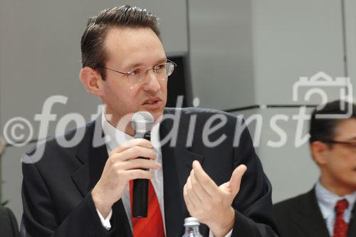 Der Auftritt von Microsoft Österreich auf der ITnT zählt traditionell zu den Publikumsmagneten auf der heimischen IT-Fachmesse. 
Foto: Michael Bartz (Leitung Bereich Information Worker)
©fotodienst/Nadine Bargad