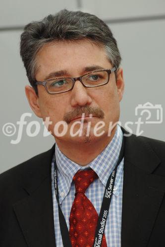 Der Auftritt von Microsoft Österreich auf der ITnT zählt traditionell zu den Publikumsmagneten auf der heimischen IT-Fachmesse. 
Foto: Wolfgang Briem (Leitung Bereich Server Microsoft Österreich)
©fotodienst/Nadine Bargad