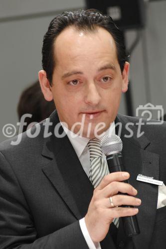 Der Auftritt von Microsoft Österreich auf der ITnT zählt traditionell zu den Publikumsmagneten auf der heimischen IT-Fachmesse. 
Foto: Wolfgang Briem (Leitung Bereich Server Microsoft Österreich)
©fotodienst/Nadine Bargad