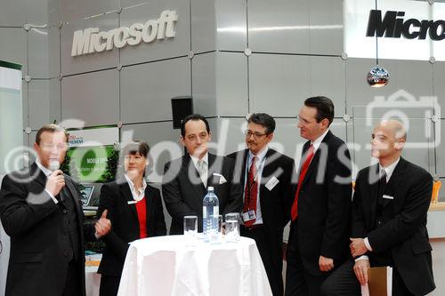 Der Auftritt von Microsoft Österreich auf der ITnT zählt traditionell zu den Publikumsmagneten auf der heimischen IT-Fachmesse. 
Foto v.li.na.re:  Werner Leibrandt (Chief Operation Officer Microsoft); Katharina Thiel (Leitung Bereich Windows Client Microsoft Österreich); Michael Bartz (Leitung Bereich Information Worker); Wolfgang Briem (Leitung Bereich Server Microsoft Österreich); Manfred Bayer-Lemerz (Leitung Bereich Business Solutions Österreich); Harald Leitenmüller (Mitglied der Geschäftsleitung & Innovationssprecher bei Microsoft Österreich)
©fotodienst/Nadine Bargad