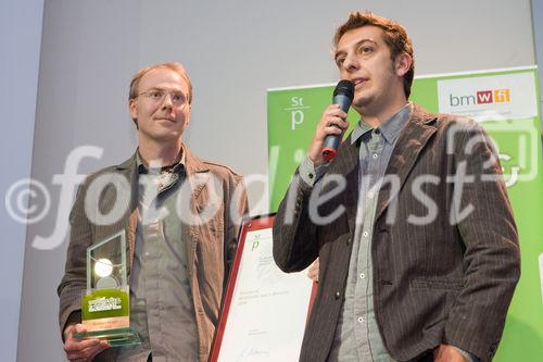 (C) fotodienst/Anna Rauchenberger -  Wien, am 28.09.2009 - Heute wurde im Rahmen einer Gala in der Wirtschaftskammer Österreich der Staatspreis für Multimedia und e-Business verliehen. FOTO: Gewinner des Staatspreises für Multimedia: Bongfish GmbH mit dem Projekt 'StokEd'