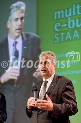 (C) fotodienst/Anna Rauchenberger -  Wien, am 28.09.2009 - Heute wurde im Rahmen einer Gala in der Wirtschaftskammer Österreich der Staatspreis für Multimedia und e-Business verliehen. FOTO: Dr. Hans Jörg Schelling, Vizepräsident der Wirtschaftskammer Österreich