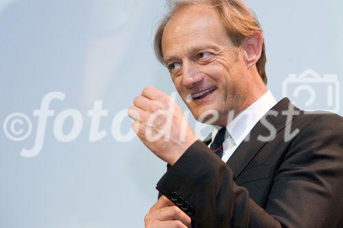 (C) fotodienst/Anna Rauchenberger -  Wien, am 28.09.2009 - Heute wurde im Rahmen einer Gala in der Wirtschaftskammer Österreich der Staatspreis für Multimedia und e-Business verliehen.